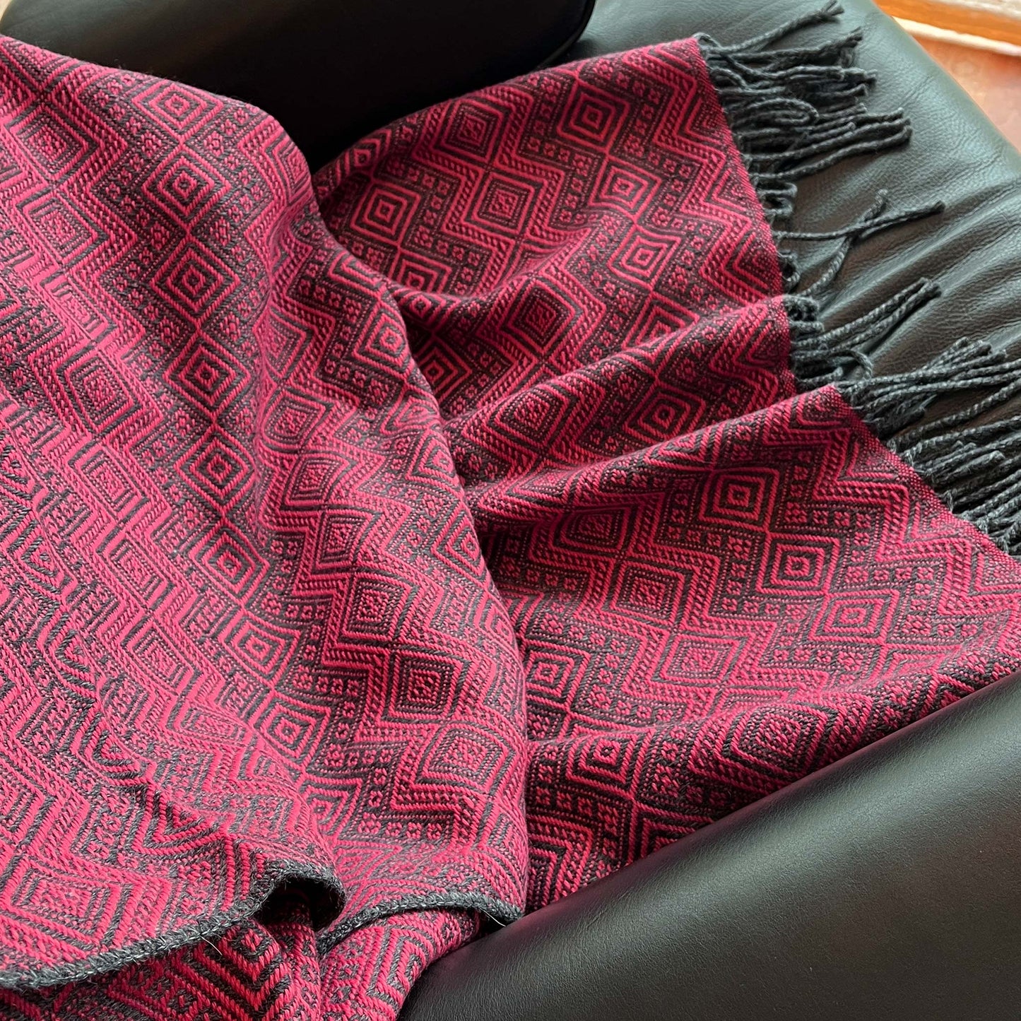 Dark Grey & Fuchsia Pink Peruvian Alpaca Wool Throw